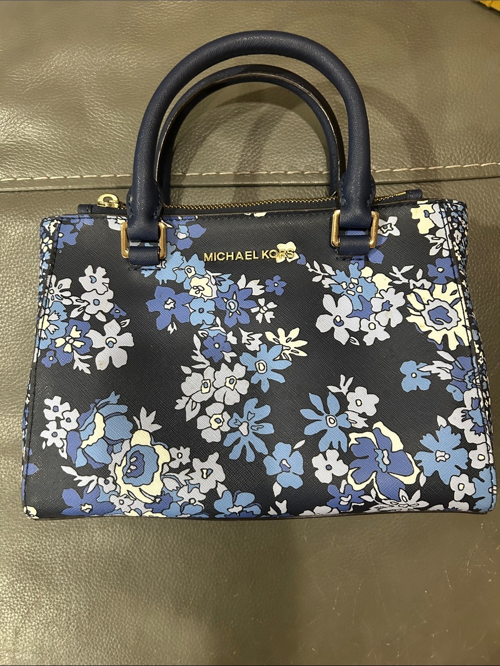 Michael Kors Kellen XS Satchel in a navy and blue floral print - Picture 3 of 12